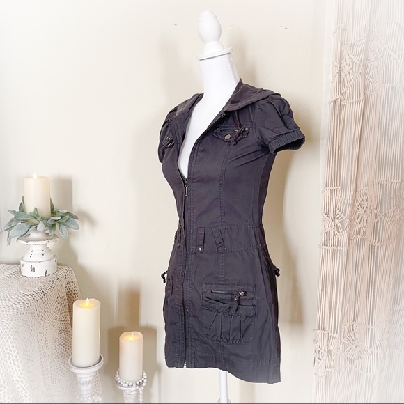 Dresses & Skirts - NWOT Gray Hooded Mini Denim Dress with Pockets